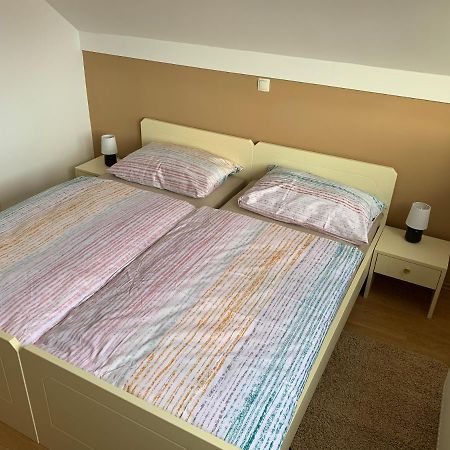 Vinarija Zlatar Hotel Ngoại thất bức ảnh