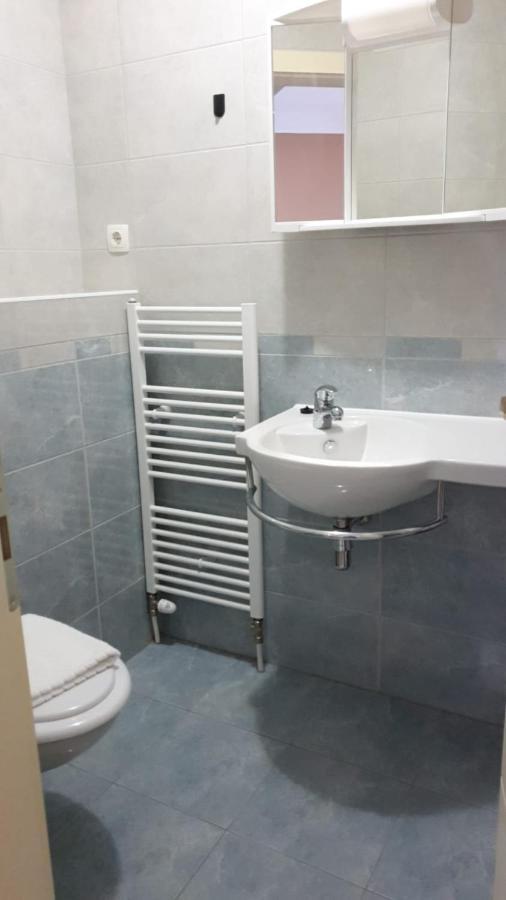 Vinarija Zlatar Hotel Ngoại thất bức ảnh