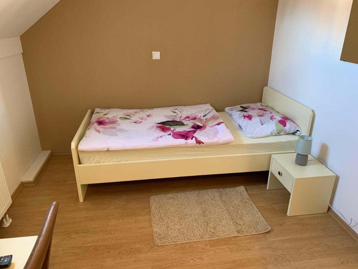 Vinarija Zlatar Hotel Ngoại thất bức ảnh