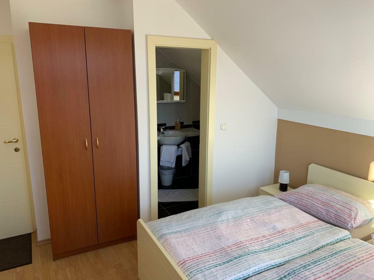 Vinarija Zlatar Hotel Ngoại thất bức ảnh
