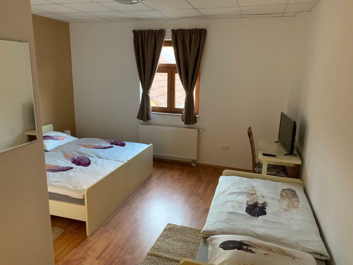 Vinarija Zlatar Hotel Ngoại thất bức ảnh