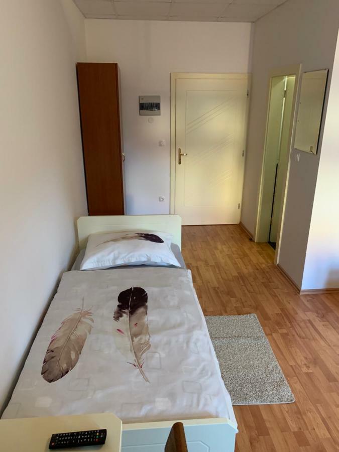 Vinarija Zlatar Hotel Ngoại thất bức ảnh