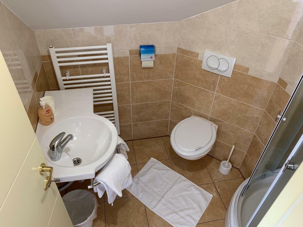 Vinarija Zlatar Hotel Ngoại thất bức ảnh
